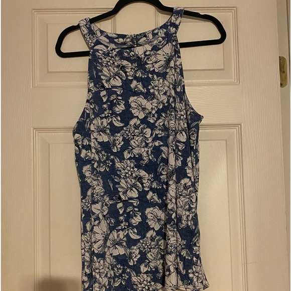 Fortune & Ivy Tops - Fortune & Ivy Women’s Sleeveless Stretchy Blouse by Stitch Fix. New. Size XL.